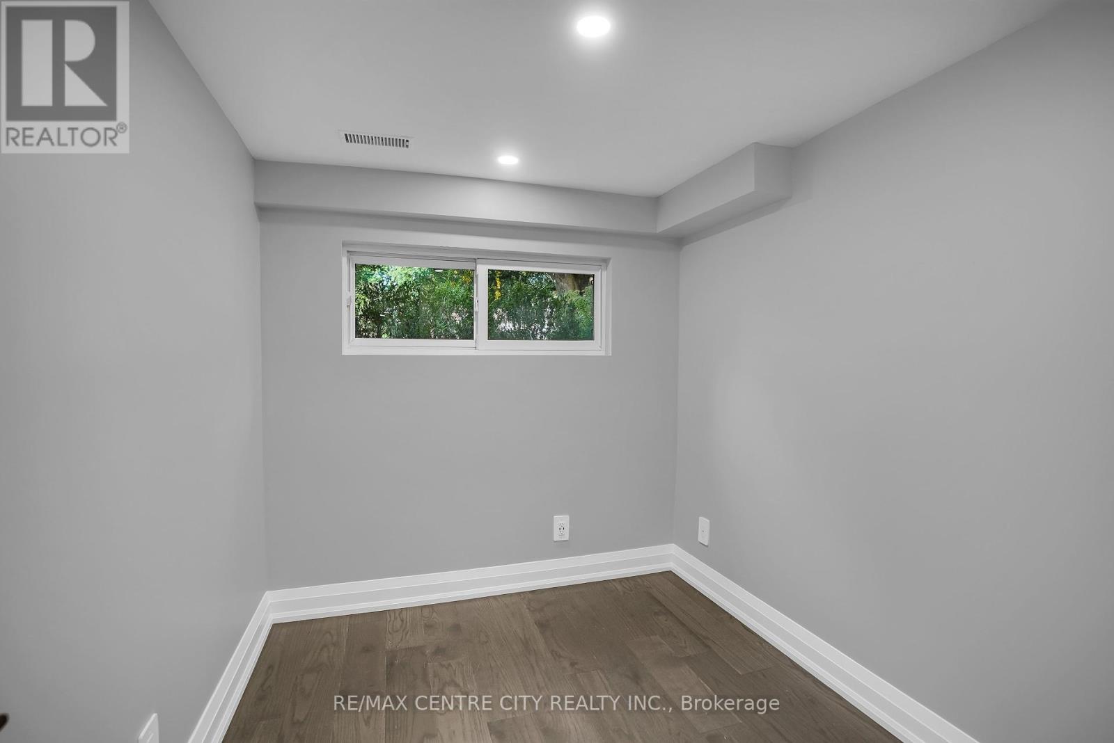 700 Glengyle Crescent, London North, Ontario  N5X 1X7 - Photo 28 - X12387710