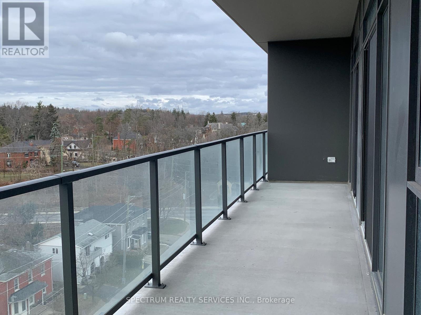 Property at 910 - 15 GLEBE STREET image 5