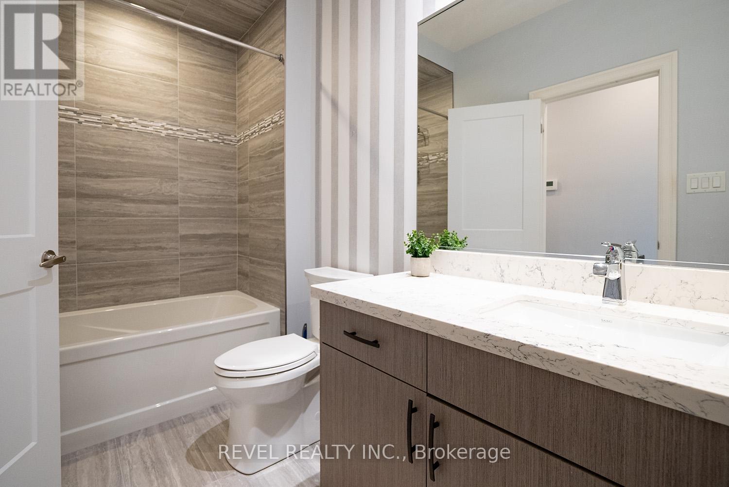 21 Tedley Boulevard, Brantford, Ontario  N3T 0E3 - Photo 20 - X12387597