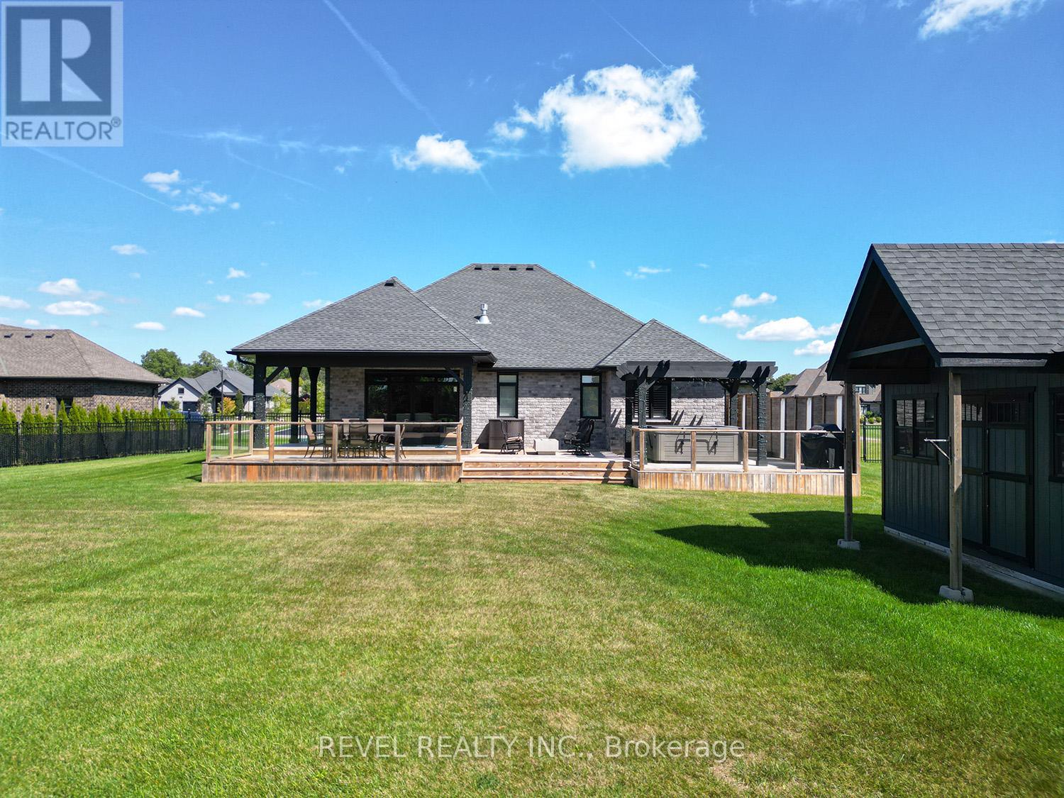 21 Tedley Boulevard, Brantford, Ontario  N3T 0E3 - Photo 45 - X12387597
