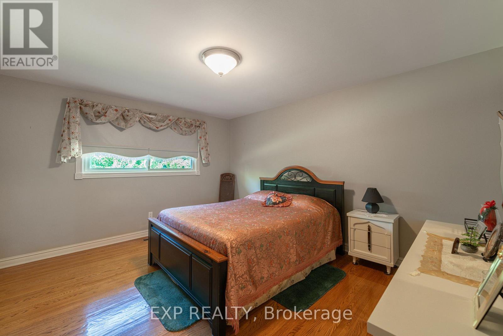 726 Line 7 Road, Niagara-On-The-Lake, Ontario  L0S 1J0 - Photo 20 - X12387655