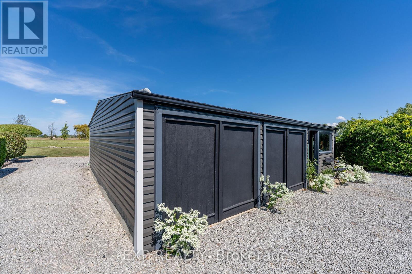 726 Line 7 Road, Niagara-On-The-Lake, Ontario  L0S 1J0 - Photo 42 - X12387655