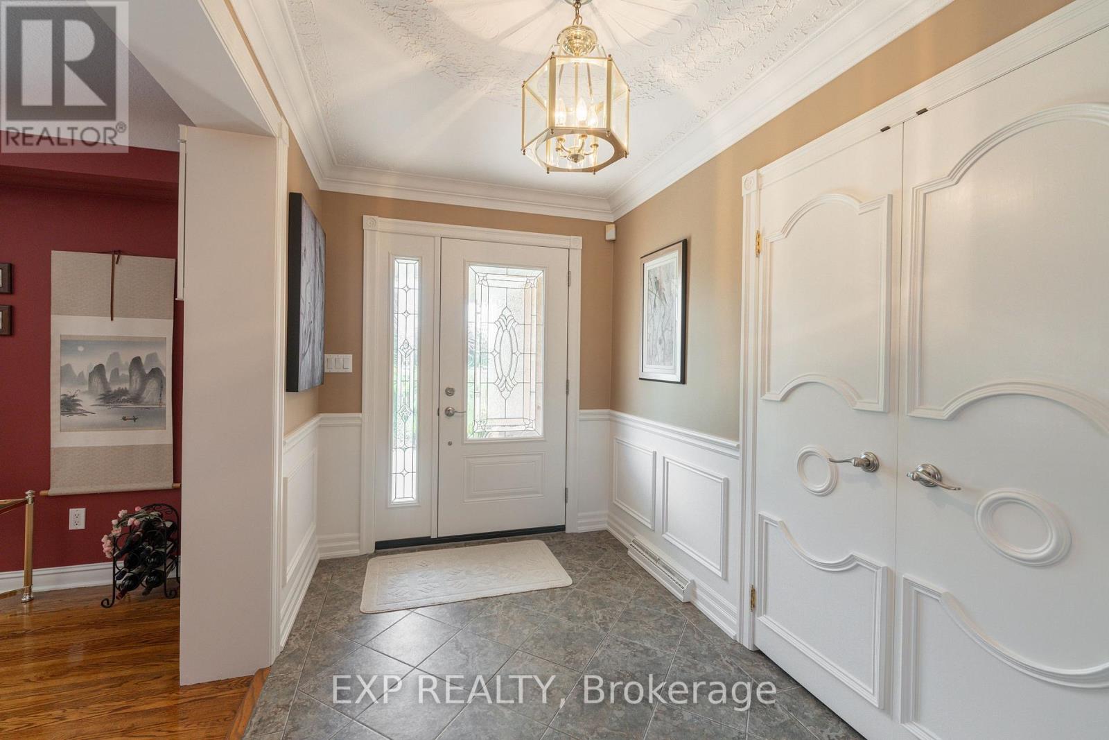 726 Line 7 Road, Niagara-On-The-Lake, Ontario  L0S 1J0 - Photo 8 - X12387655