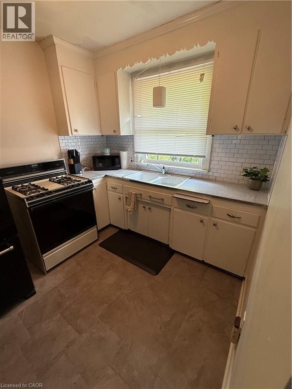 487 East 37th Street, Hamilton, Ontario  L8V 4C1 - Photo 10 - 40766787