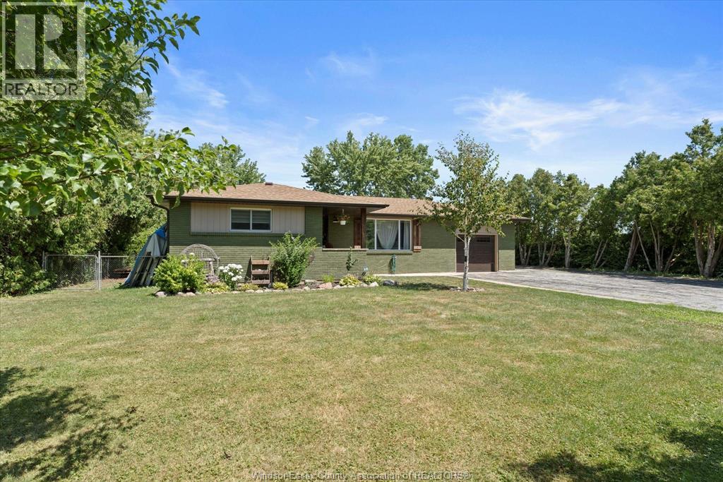 3500 Middle Side Road, Amherstburg, Ontario  N9V 2Y9 - Photo 3 - 25022650