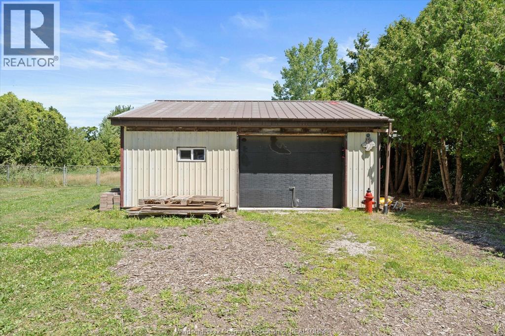 3500 Middle Side Road, Amherstburg, Ontario  N9V 2Y9 - Photo 39 - 25022650