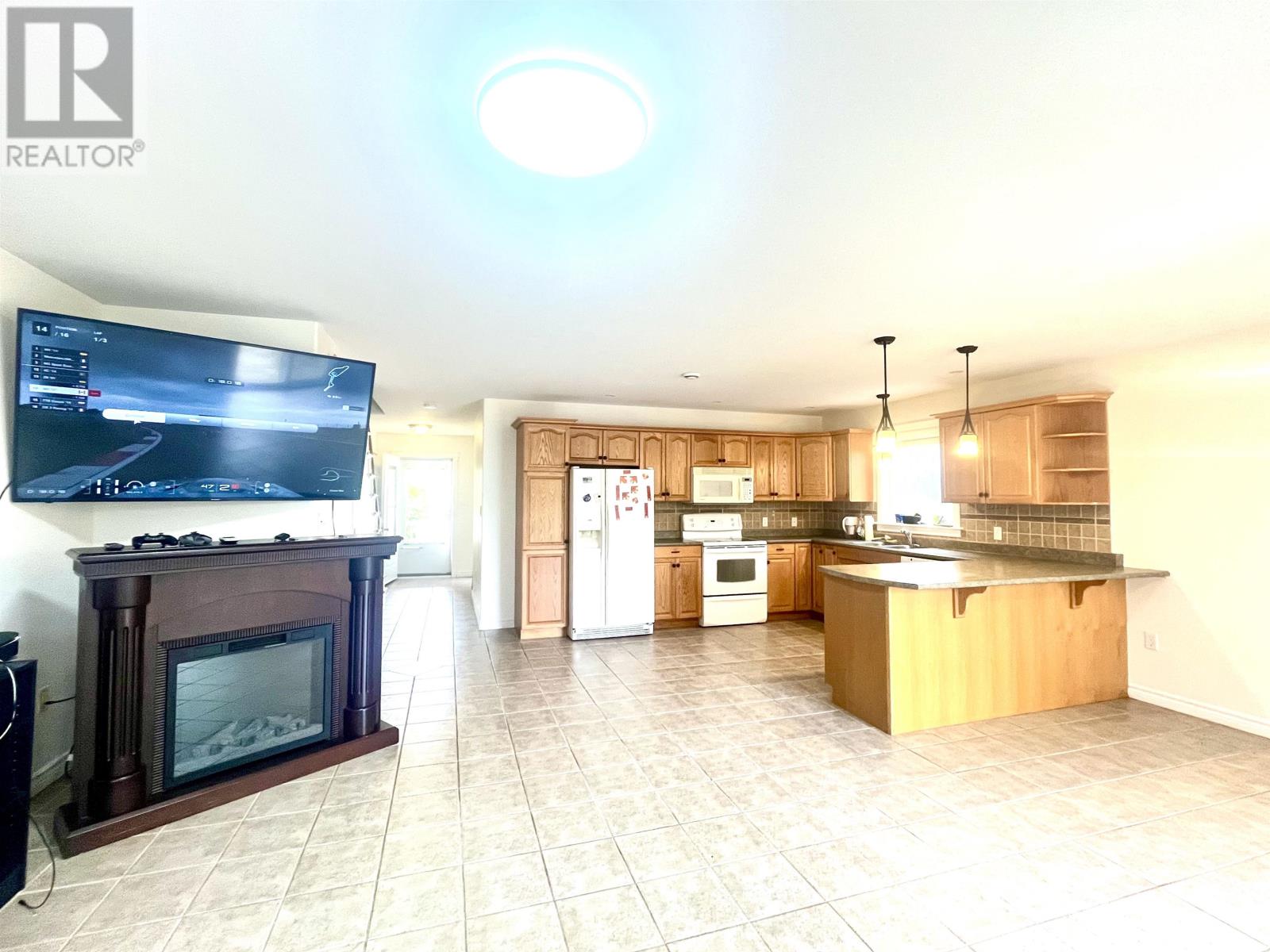 36 Esher Street, Charlottetown, Prince Edward Island  C1A 5G4 - Photo 2 - 202522652