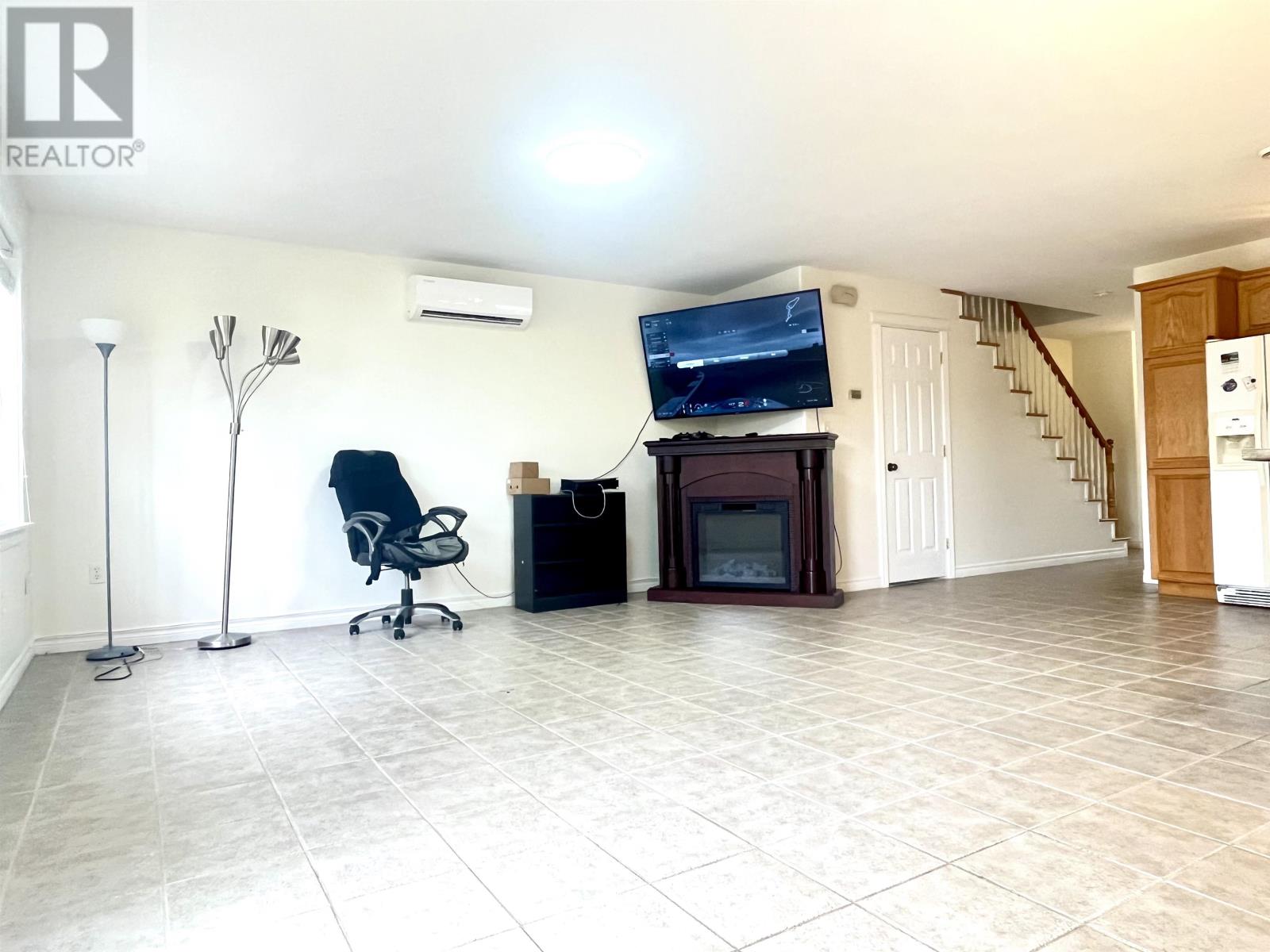 36 Esher Street, Charlottetown, Prince Edward Island  C1A 5G4 - Photo 5 - 202522652