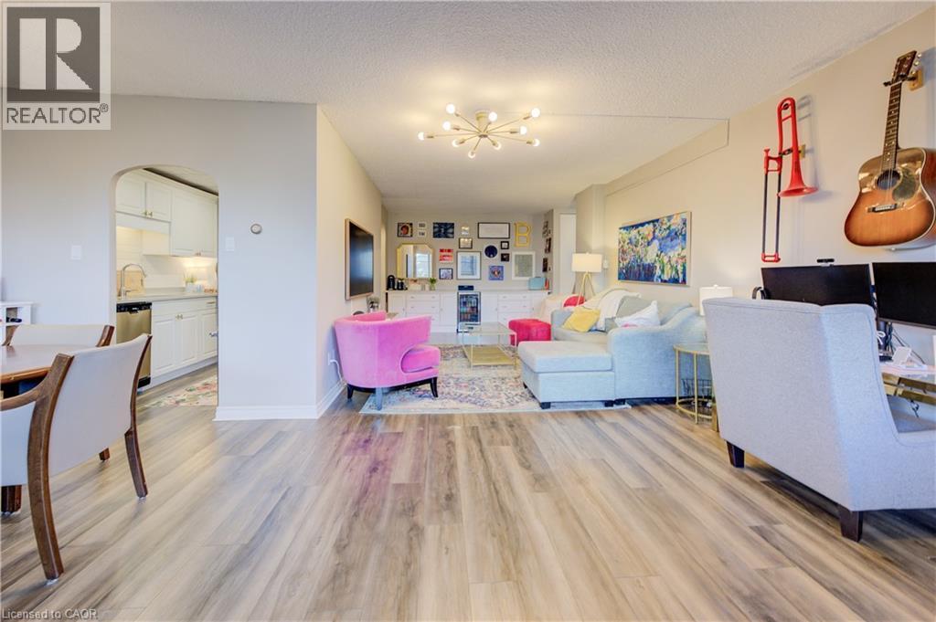 45 Westmount Road N Unit# 302, Waterloo, Ontario  N2L 2R3 - Photo 6 - 40763055