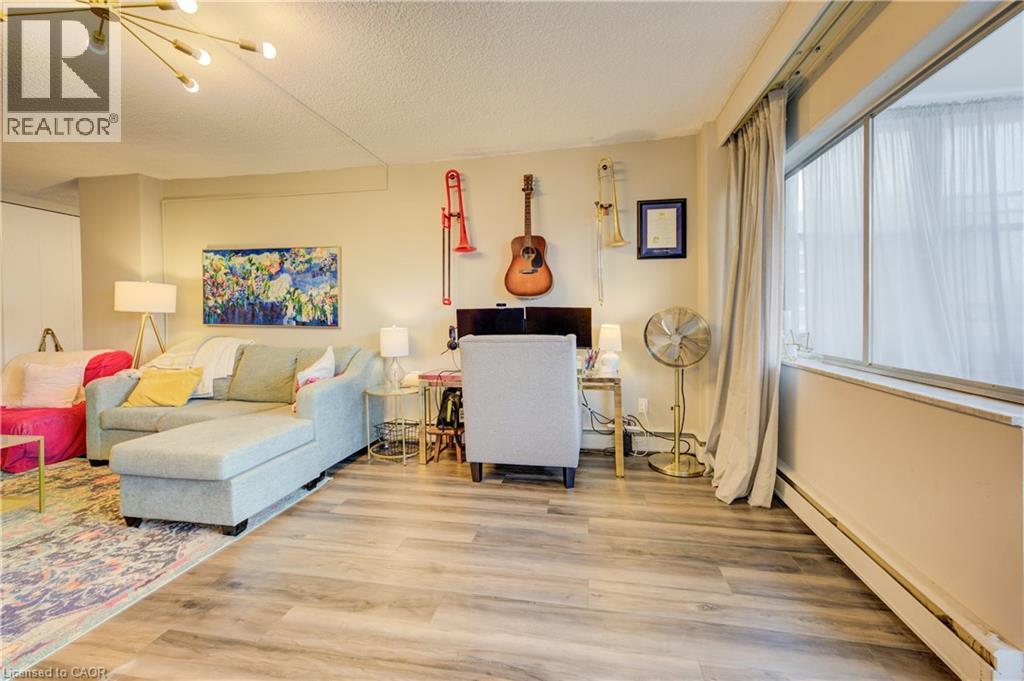 45 Westmount Road N Unit# 302, Waterloo, Ontario  N2L 2R3 - Photo 7 - 40763055