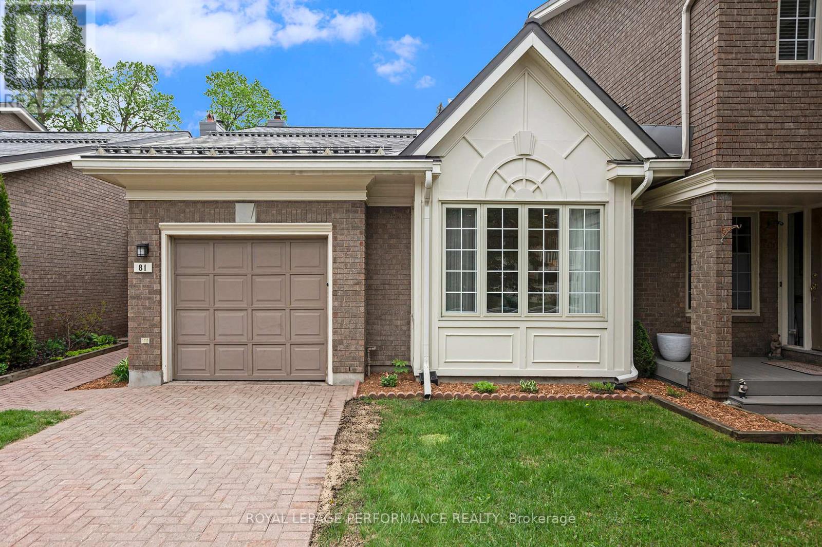 81 Waterford Drive, Ottawa, Ontario  K2E 7V4 - Photo 2 - X12302762