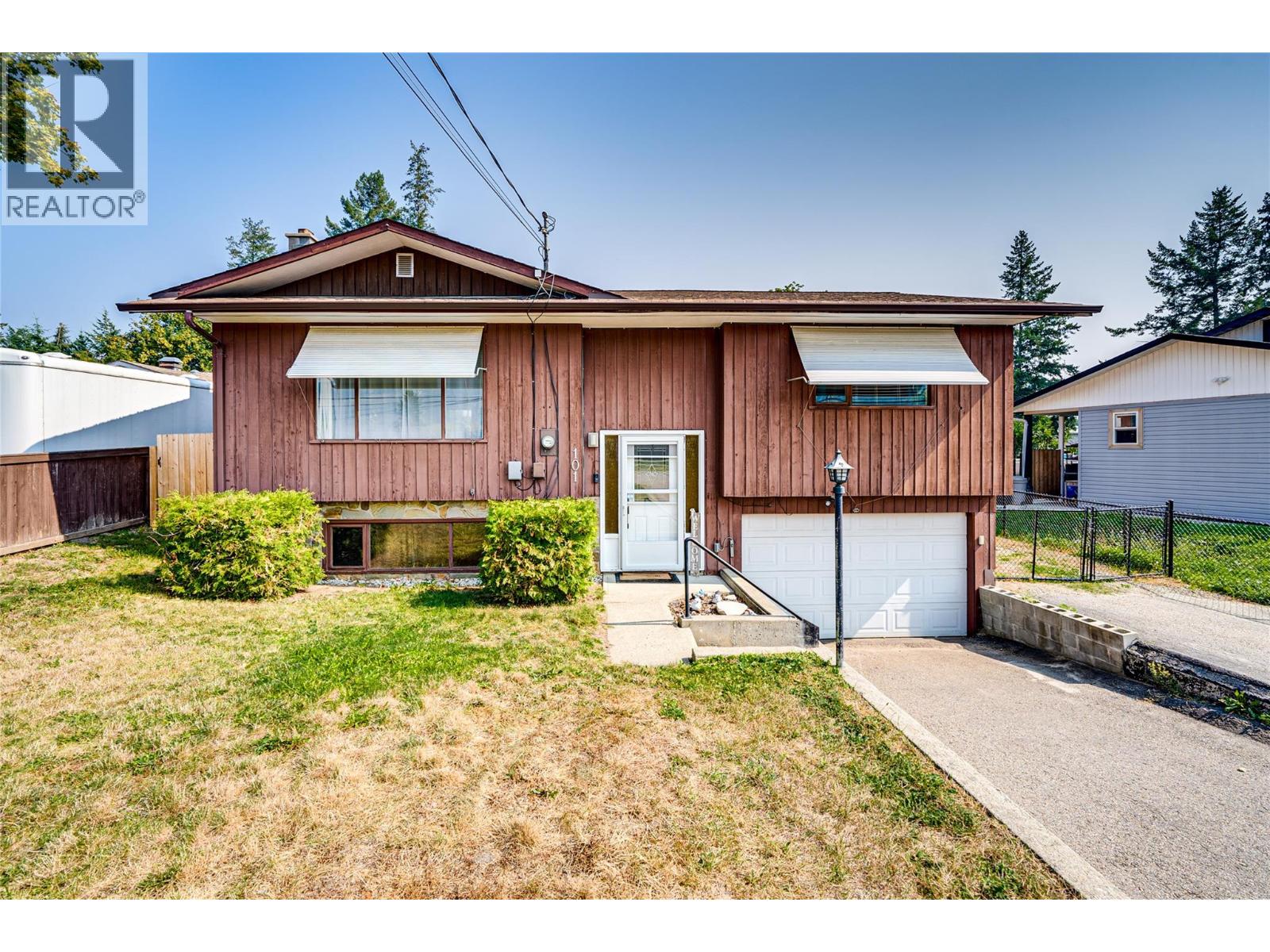 101 Crescent Drive, enderby, British Columbia