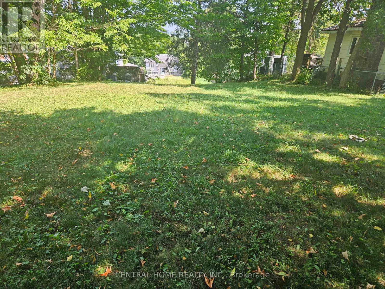 174 Sixth Street, Midland, Ontario  L4R 3X6 - Photo 2 - S12338474