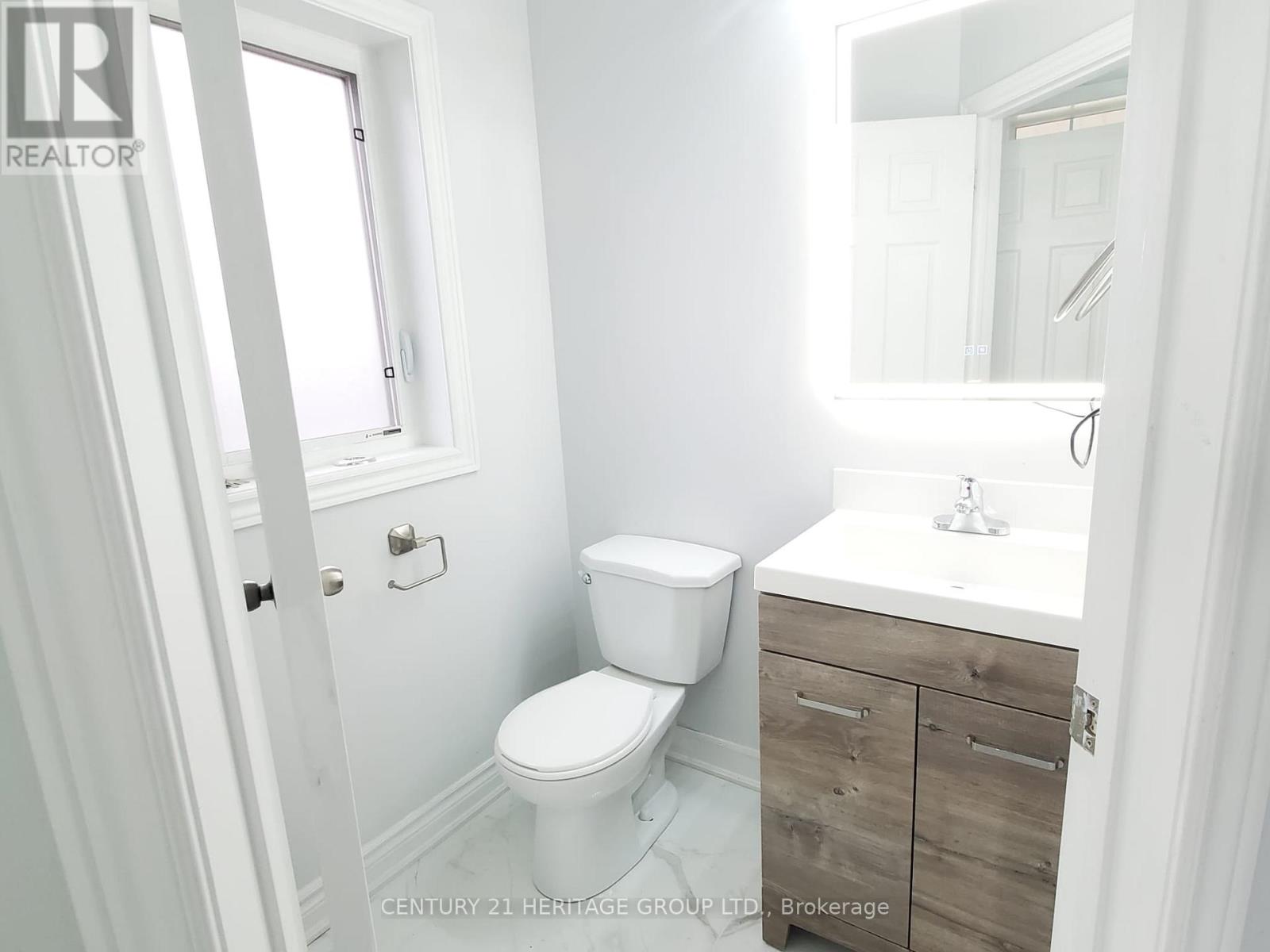 87 Pearcey Crescent, Barrie, Ontario  L4N 6R7 - Photo 14 - S12386155