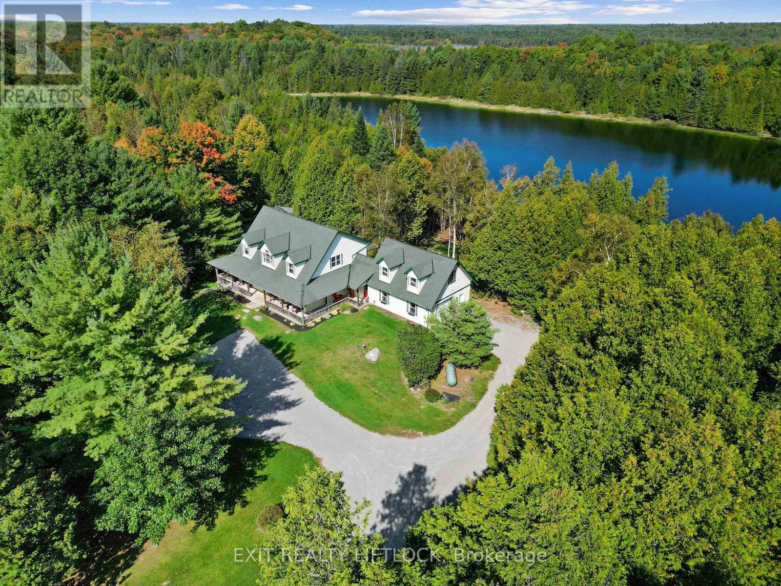169 Dutch Line Road W, Kawartha Lakes, Ontario  K0M 2A0 - Photo 4 - X12387840
