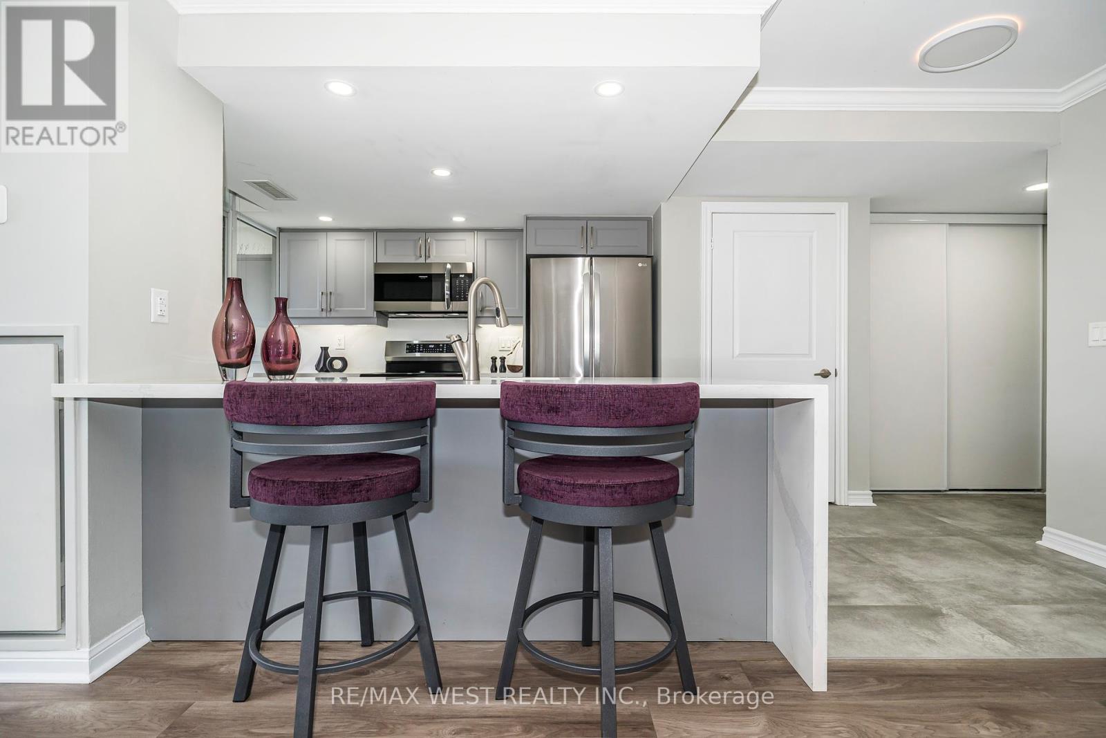 705 - 15 Stafford Street, Toronto, Ontario  M5V 3X6 - Photo 17 - C12387643
