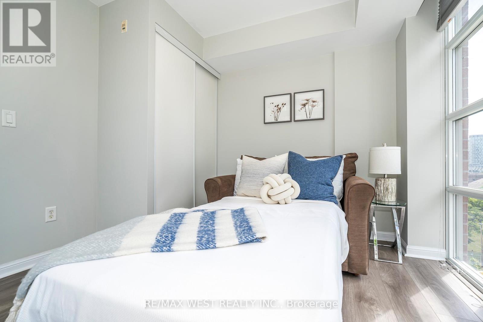 705 - 15 Stafford Street, Toronto, Ontario  M5V 3X6 - Photo 28 - C12387643