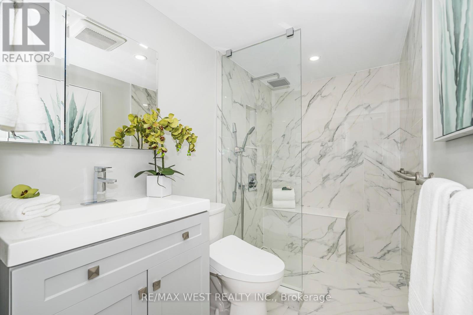 705 - 15 Stafford Street, Toronto, Ontario  M5V 3X6 - Photo 30 - C12387643