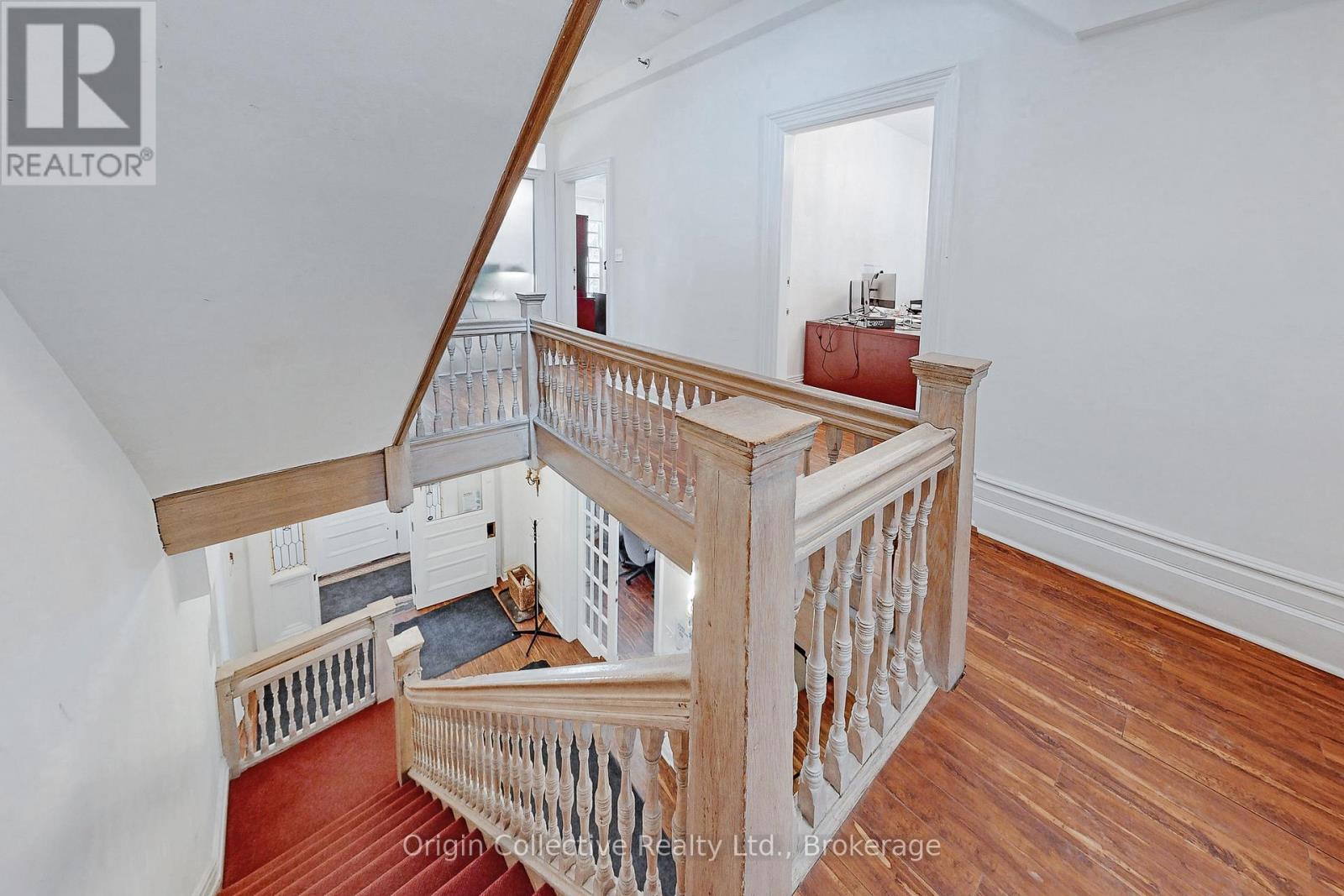 17 Isabella Street, Toronto, Ontario  M4Y 1M7 - Photo 15 - C12387645
