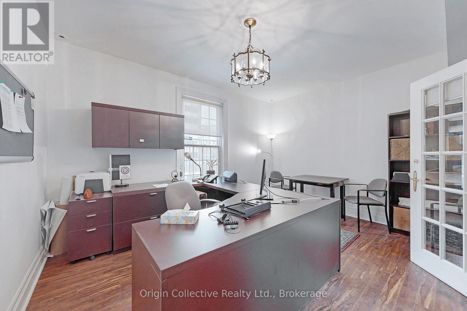 17 Isabella Street, Toronto, Ontario  M4Y 1M7 - Photo 19 - C12387645
