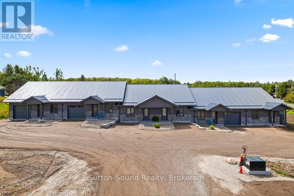 3 - 18 Maple Golf Crescent, Northern Bruce Peninsula, Ontario  N0H 2R0 - Photo 37 - X12387577