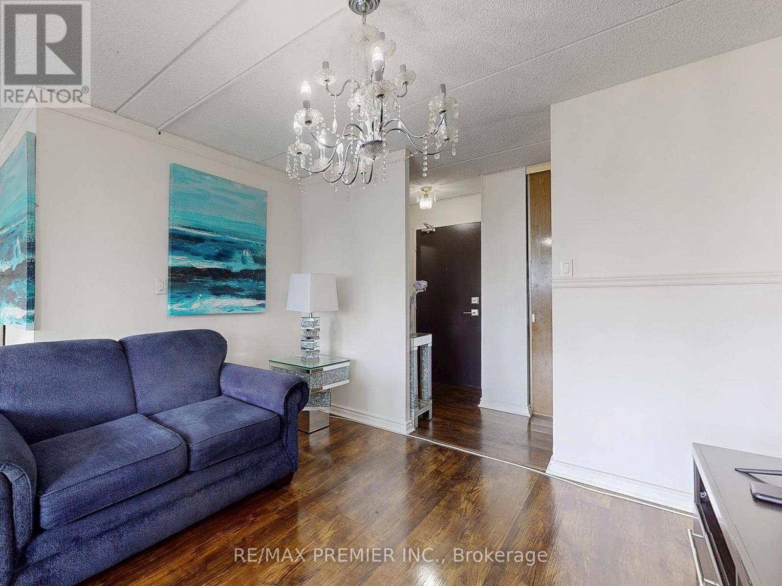 614 - 2 Glamorgan Avenue, Toronto, Ontario  M1P 2M8 - Photo 6 - E12387678