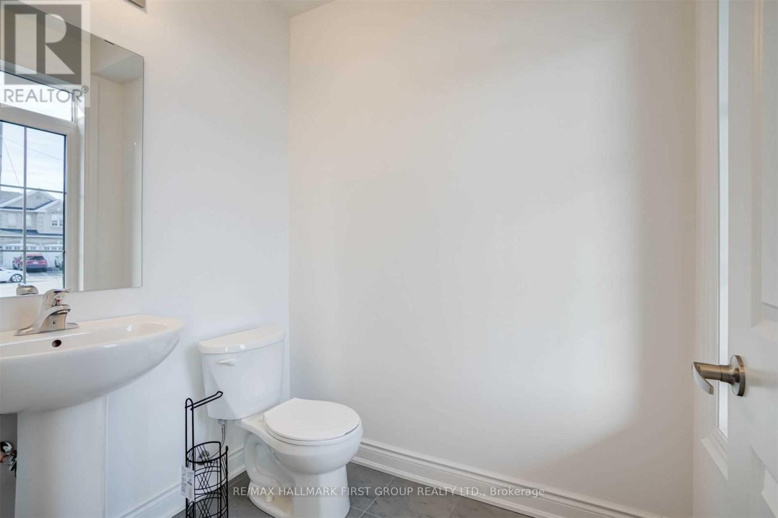 4 Conti Court, Whitby, Ontario  L1P 1V8 - Photo 16 - E12387712