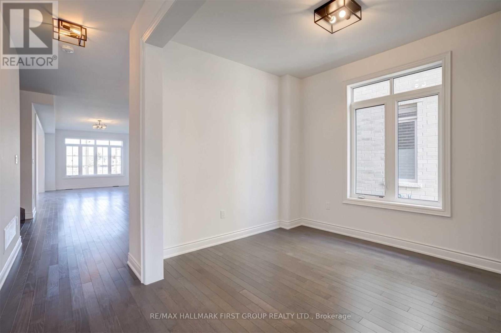 4 Conti Court, Whitby, Ontario  L1P 1V8 - Photo 4 - E12387712
