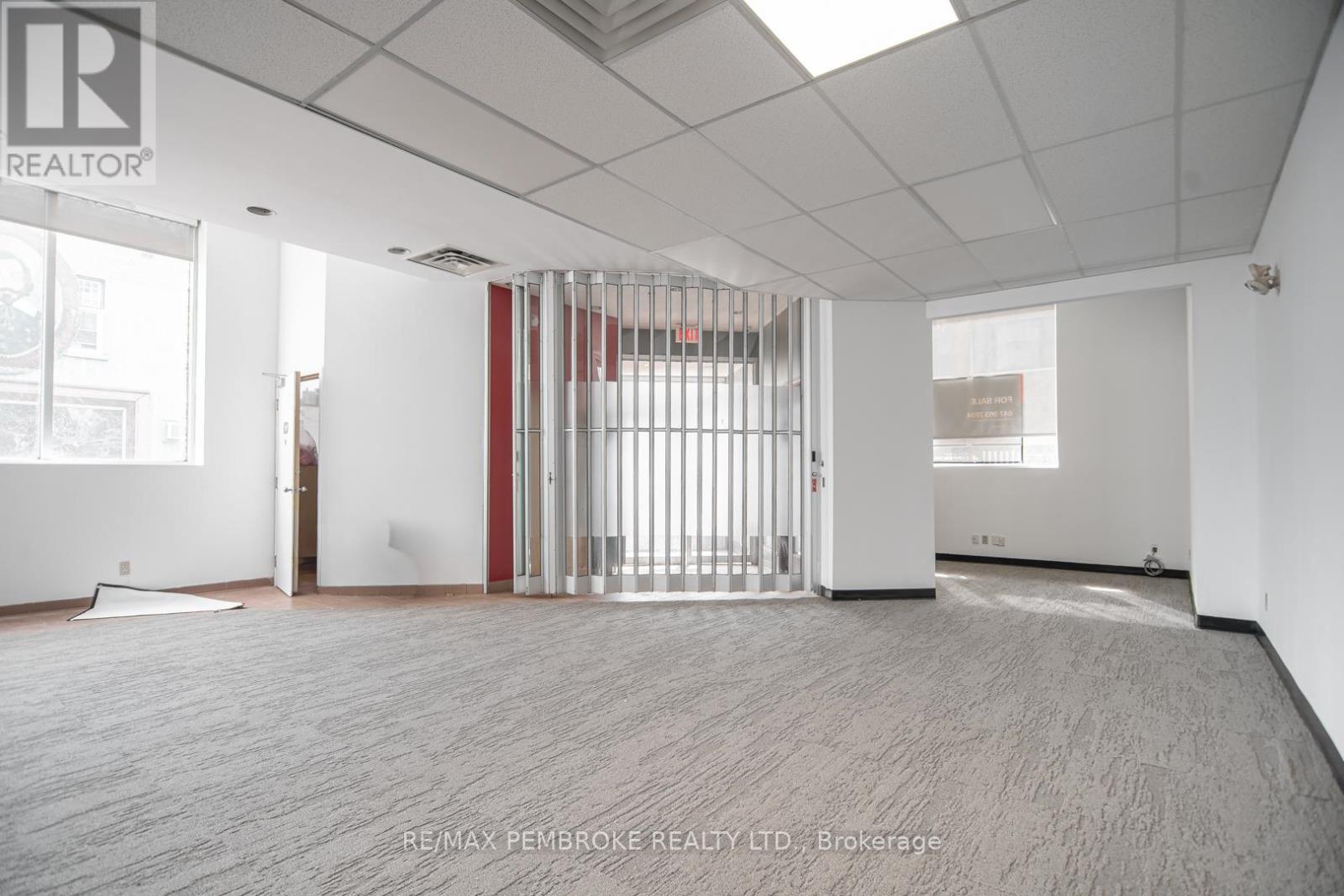 131 Pembroke Street W, Pembroke, Ontario  K8A 5M7 - Photo 11 - X12387788