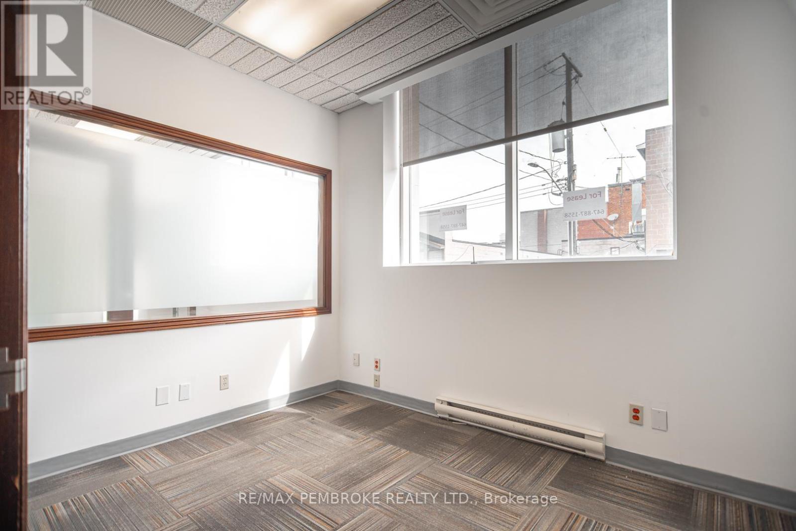 131 Pembroke Street W, Pembroke, Ontario  K8A 5M7 - Photo 16 - X12387804