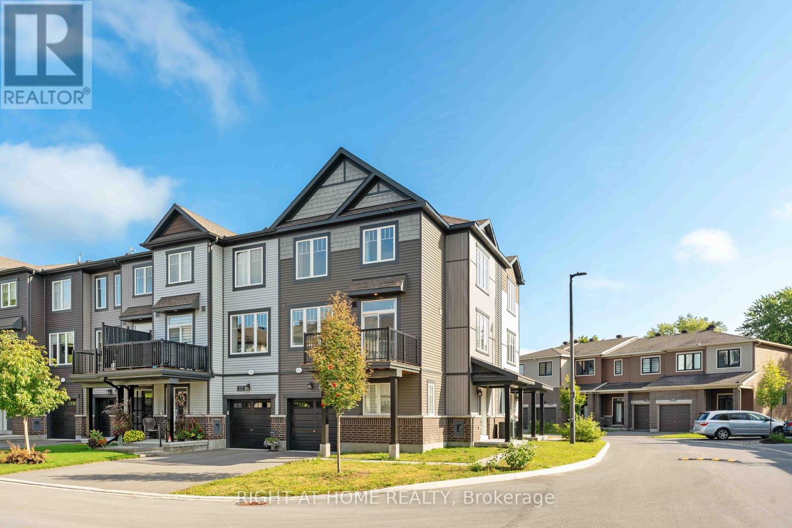 Property at 214 ATTWELL PRIVATE image 2