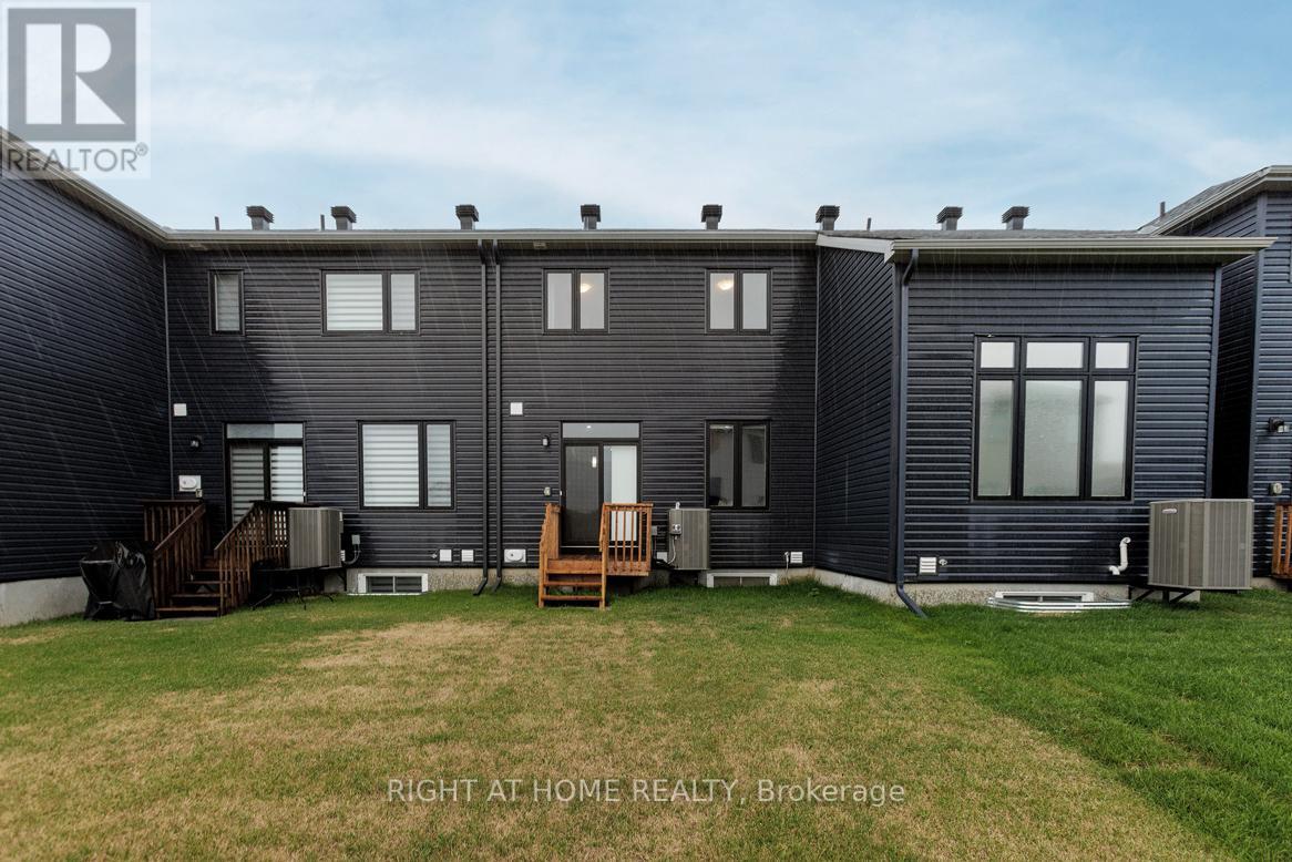 65 Esban Drive, Ottawa, Ontario  K1X 0H3 - Photo 40 - X12387900