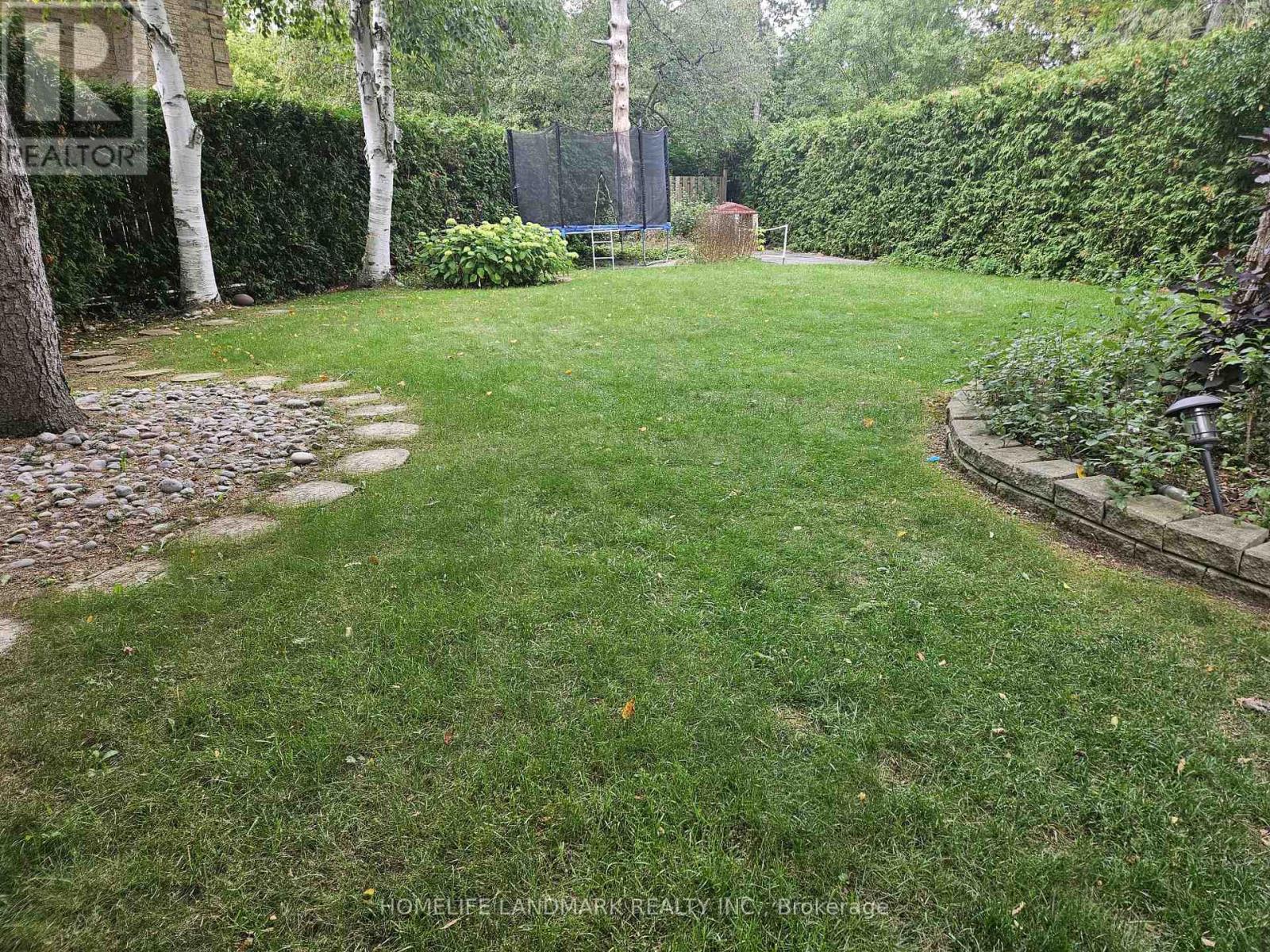 74 Julia Street, Markham, Ontario  L3T 4R9 - Photo 22 - N12387656