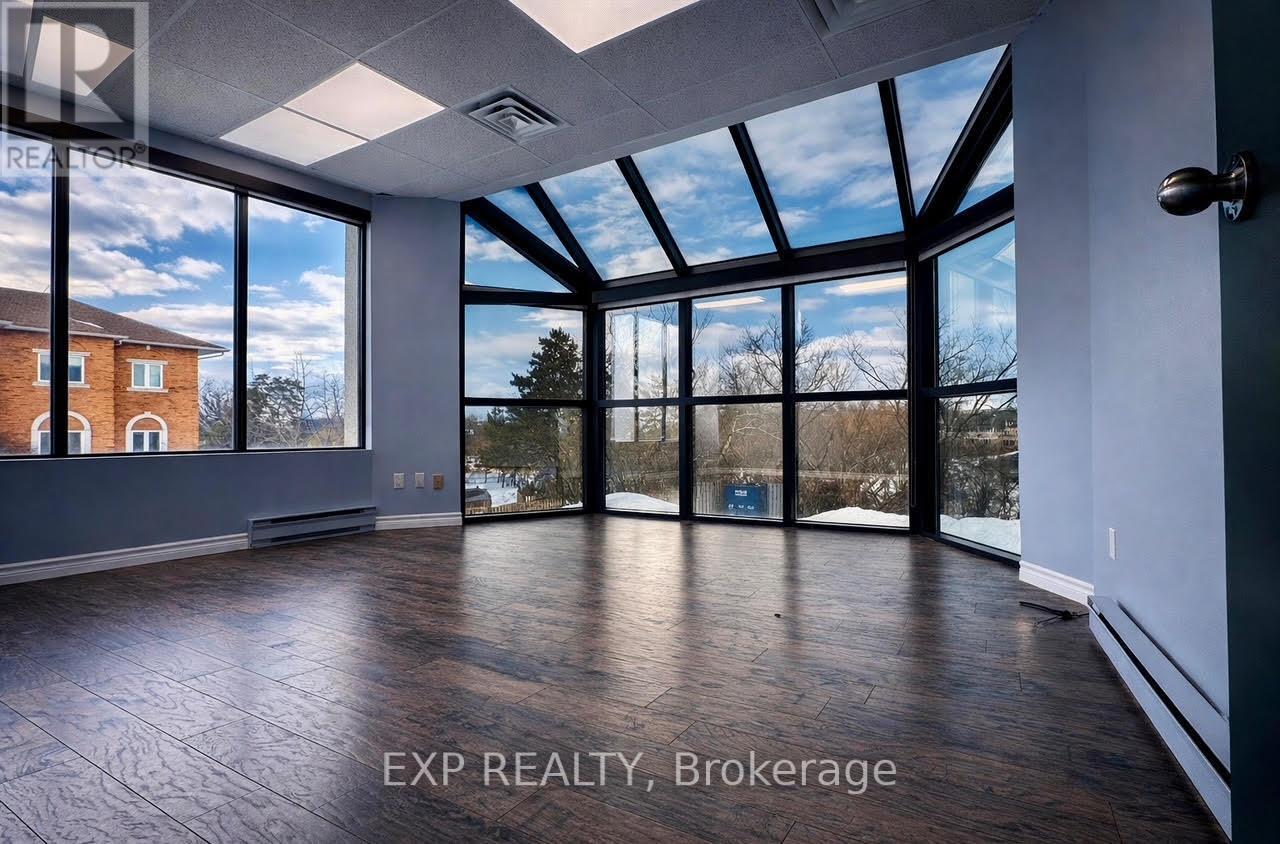 209 - 275 Renfrew Drive, Markham (Buttonville), Ontario L3R 0C8 - Photo 5 - N12387662