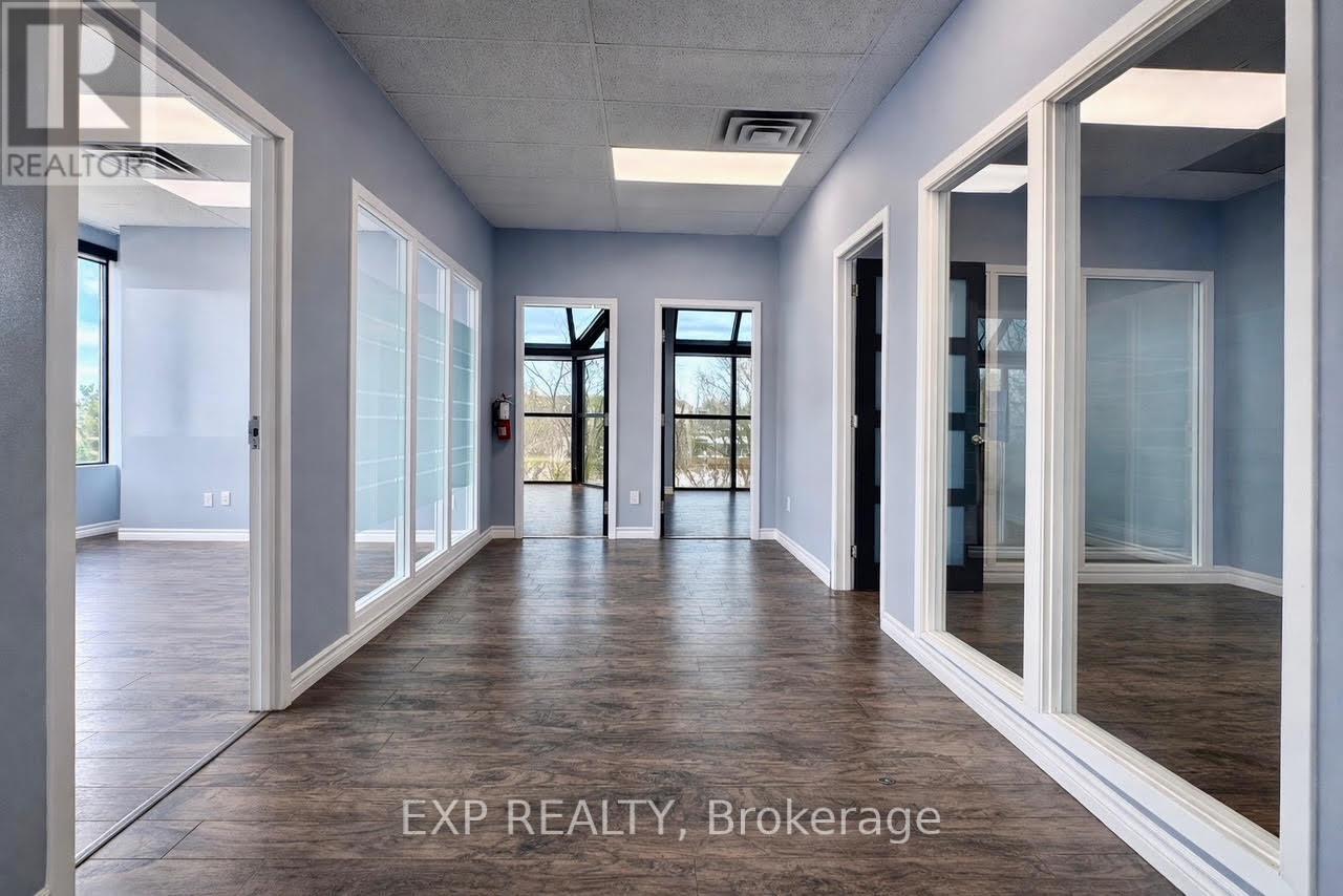 209 - 275 Renfrew Drive, Markham (Buttonville), Ontario L3R 0C8 - Photo 8 - N12387662