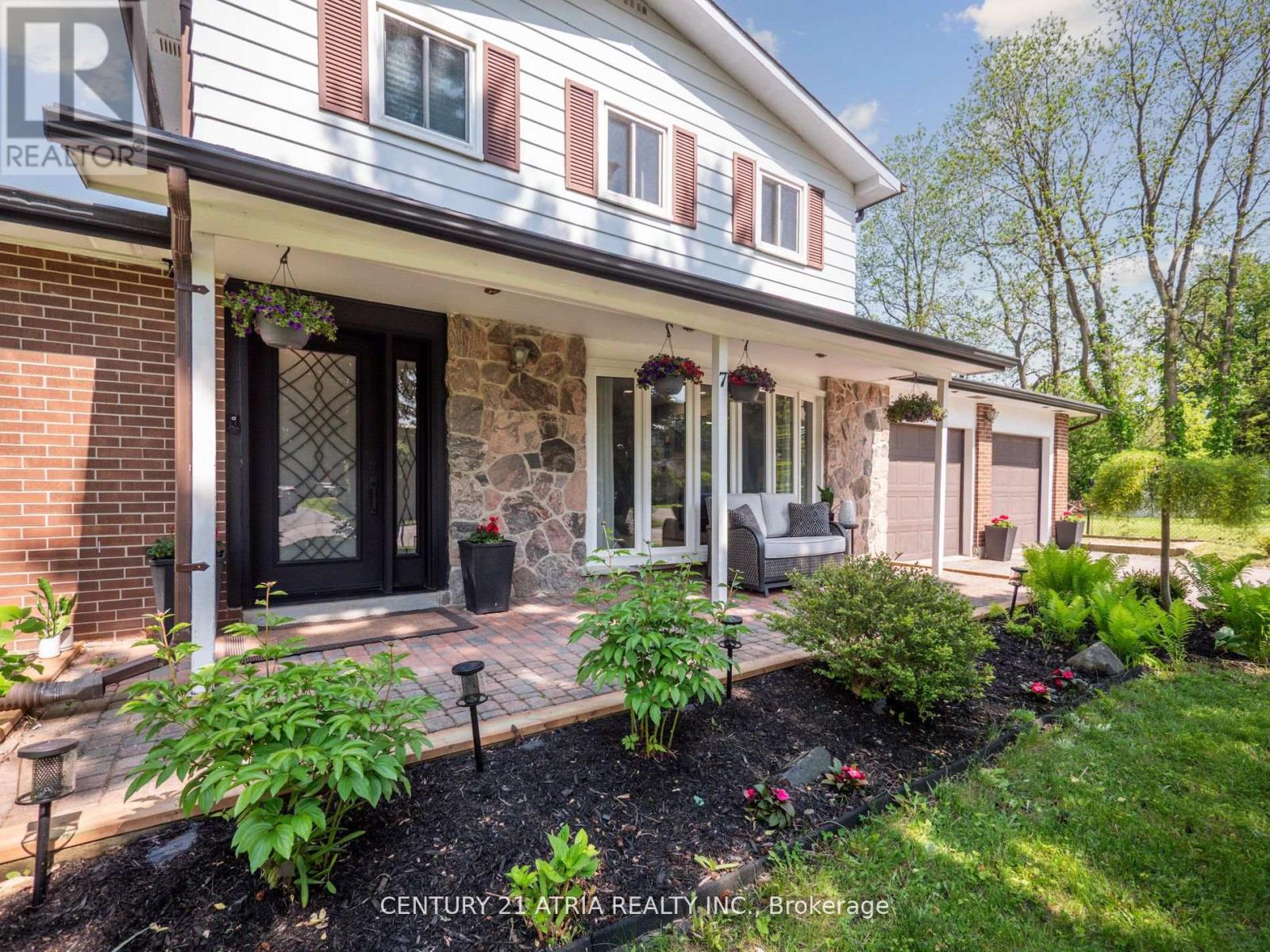 7 May Avenue, East Gwillimbury, Ontario  L0G 1V0 - Photo 10 - N12387698