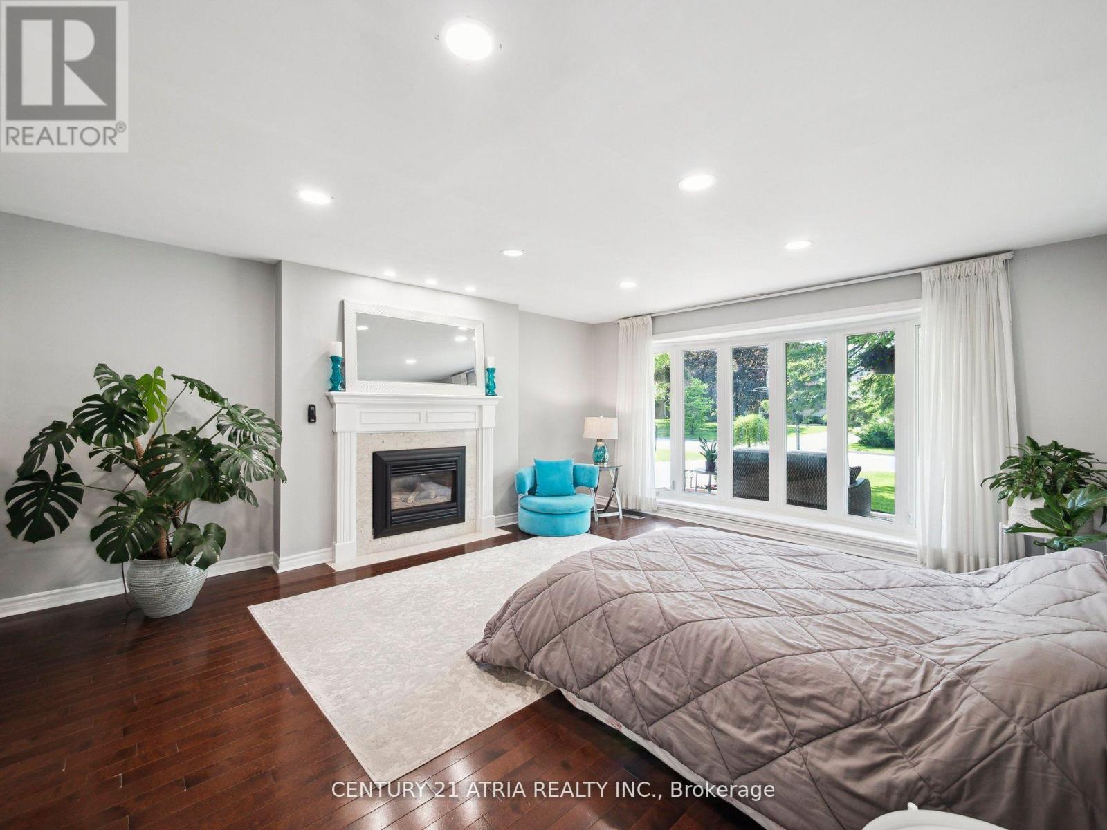 7 May Avenue, East Gwillimbury, Ontario  L0G 1V0 - Photo 23 - N12387698