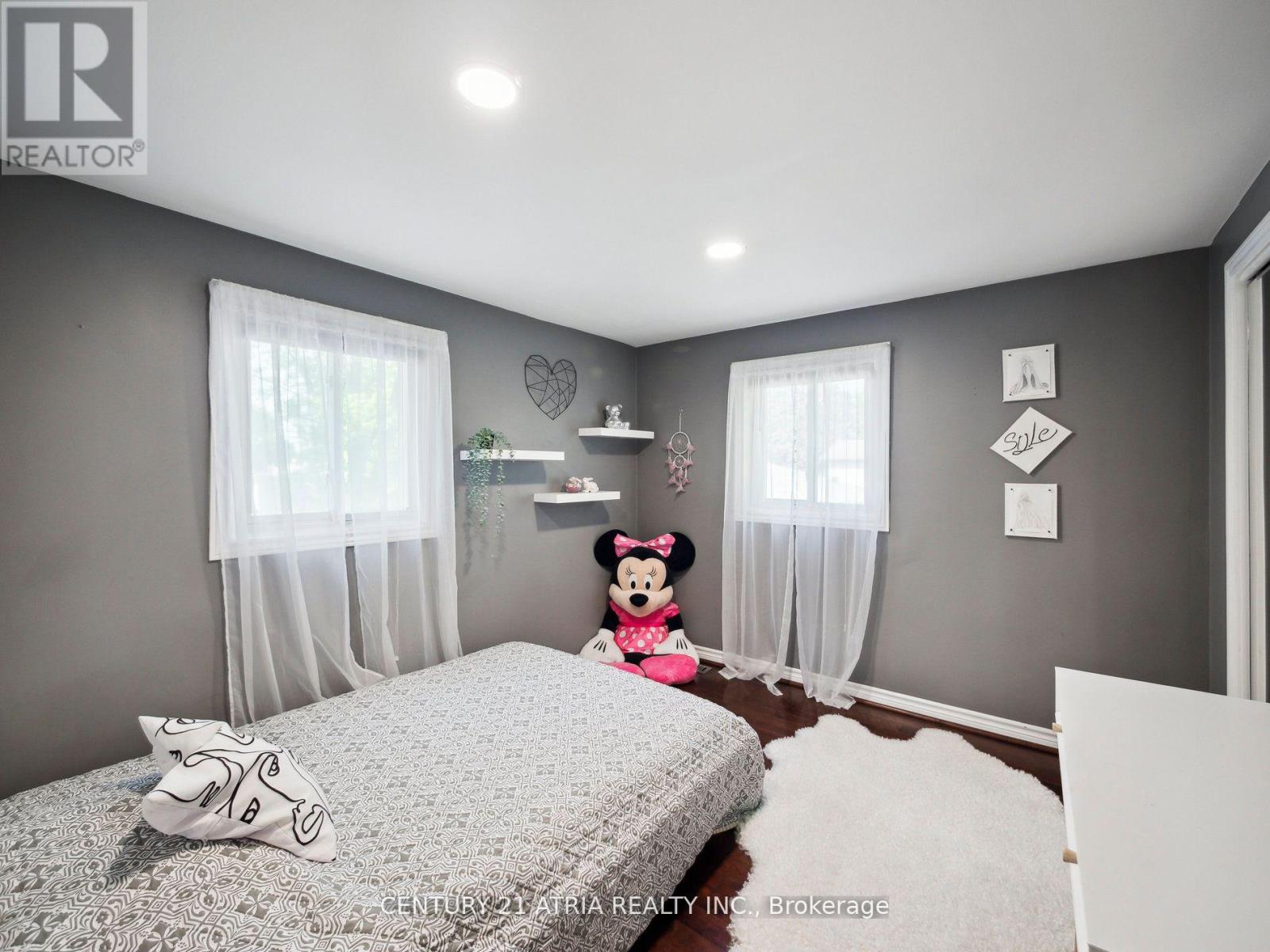 7 May Avenue, East Gwillimbury, Ontario  L0G 1V0 - Photo 32 - N12387698