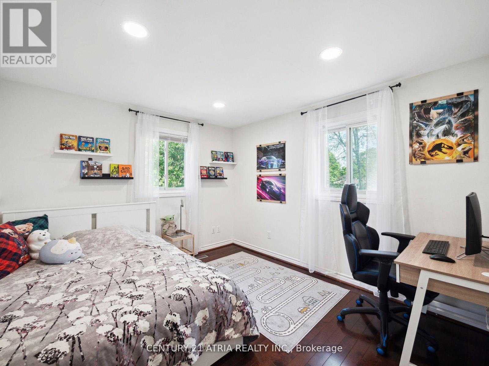 7 May Avenue, East Gwillimbury, Ontario  L0G 1V0 - Photo 33 - N12387698