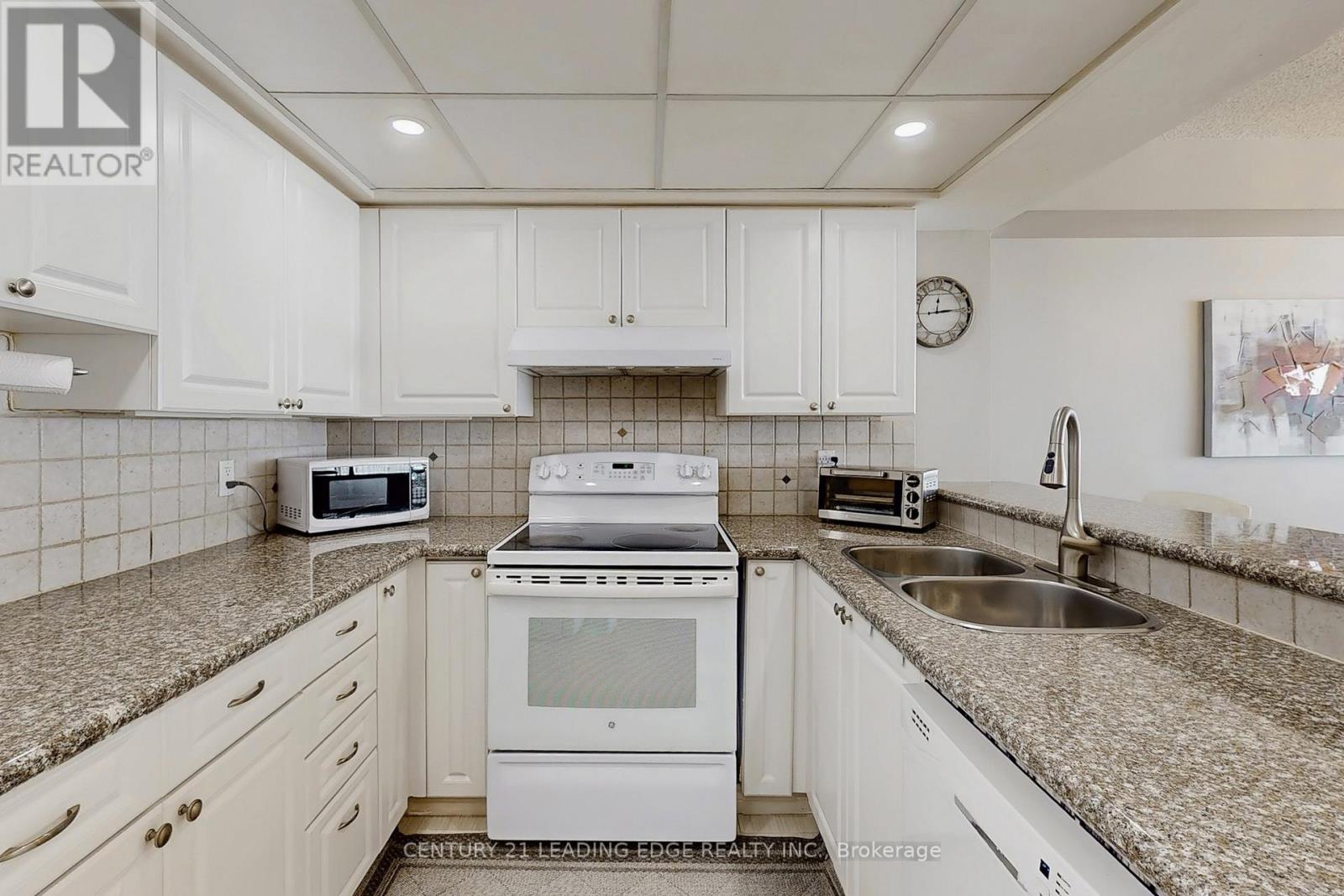 413 - 309 Major Mackenzie Drive E, Richmond Hill, Ontario  L4C 9V5 - Photo 12 - N12387703