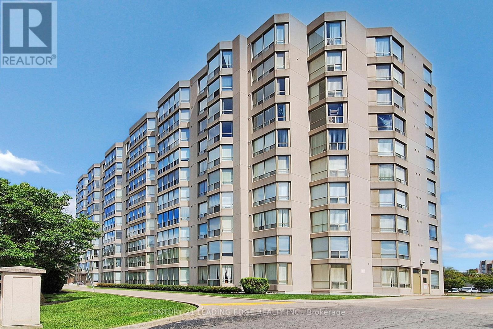 413 - 309 Major Mackenzie Drive E, Richmond Hill, Ontario  L4C 9V5 - Photo 2 - N12387703