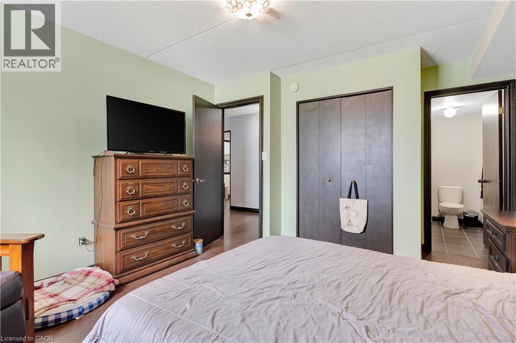 401 Erb Street Unit# 203, Waterloo, Ontario  N2L 1W5 - Photo 25 - 40766738