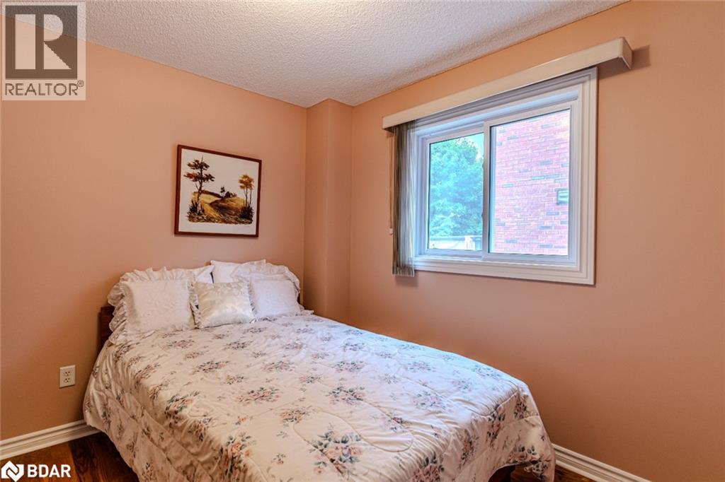 43 Cheltenham Road, Barrie, Ontario  L4M 6R8 - Photo 8 - 40761591