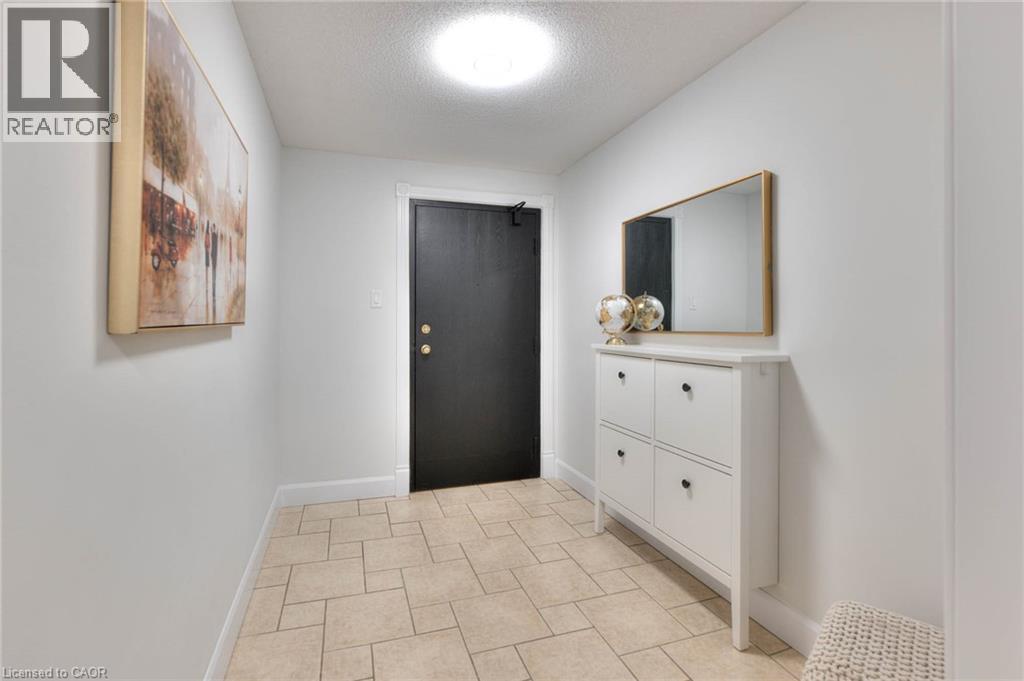 35 Green Valley Drive Unit# 103, Kitchener, Ontario  N2P 2A5 - Photo 6 - 40765252