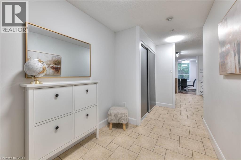 35 Green Valley Drive Unit# 103, Kitchener, Ontario  N2P 2A5 - Photo 8 - 40765252