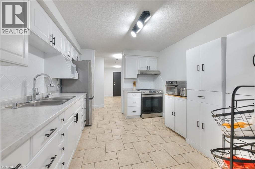 35 Green Valley Drive Unit# 103, Kitchener, Ontario  N2P 2A5 - Photo 11 - 40765252