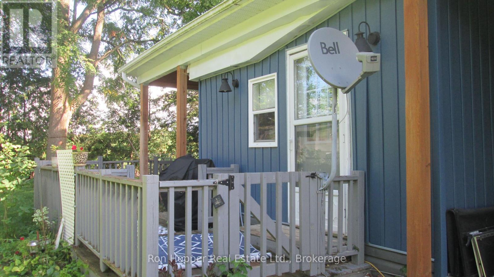 27 Sussex Square, Georgian Bluffs, Ontario  N4K 5N5 - Photo 25 - X12387902