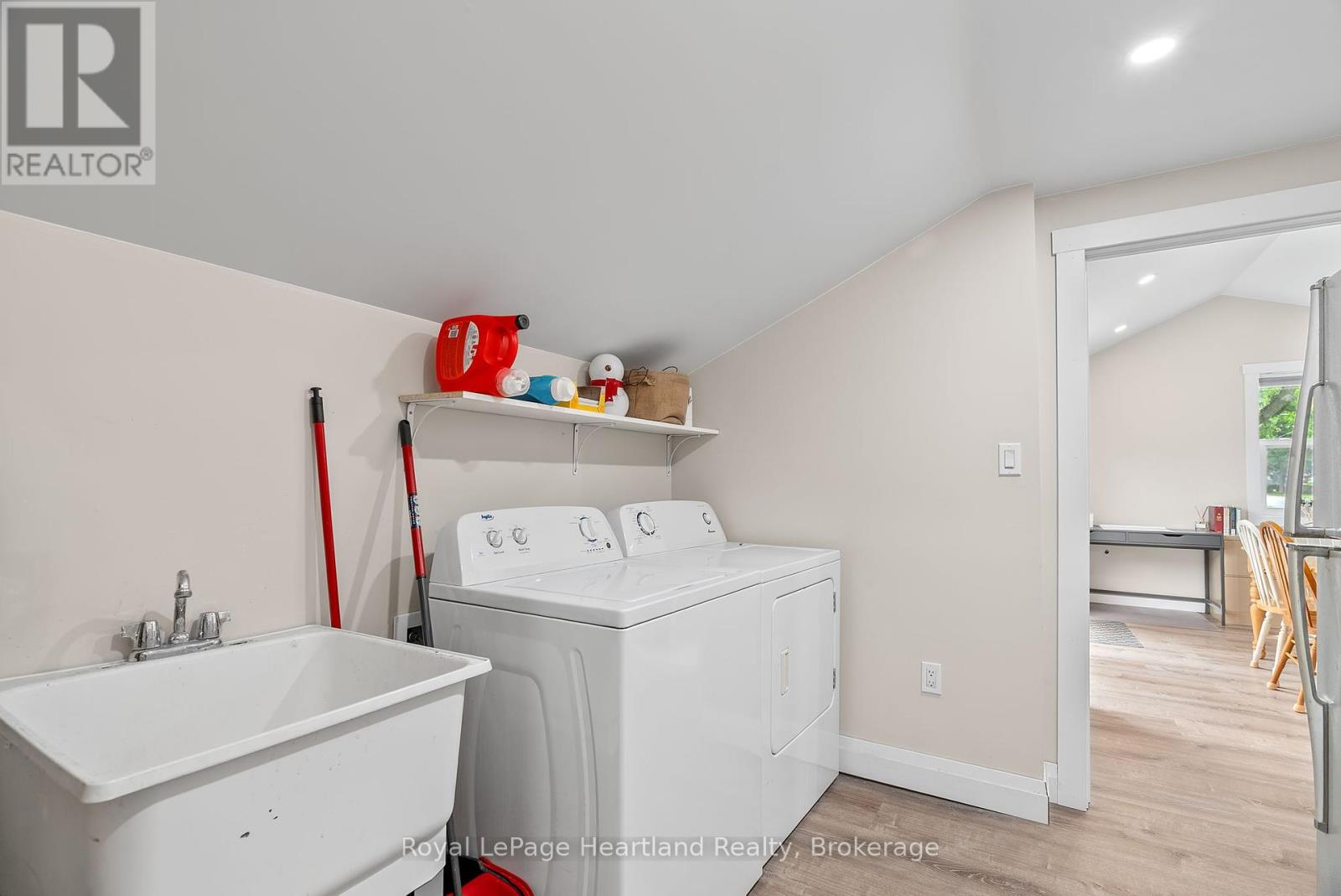 393 Shuter Street, North Huron, Ontario  N0G 2W0 - Photo 13 - X12387922