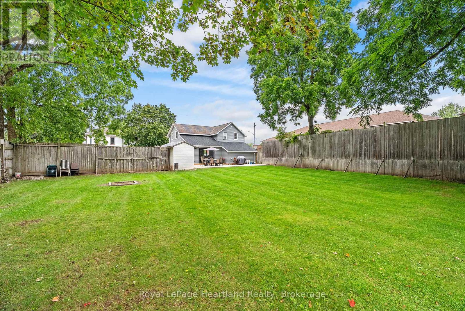 393 Shuter Street, North Huron, Ontario  N0G 2W0 - Photo 32 - X12387922