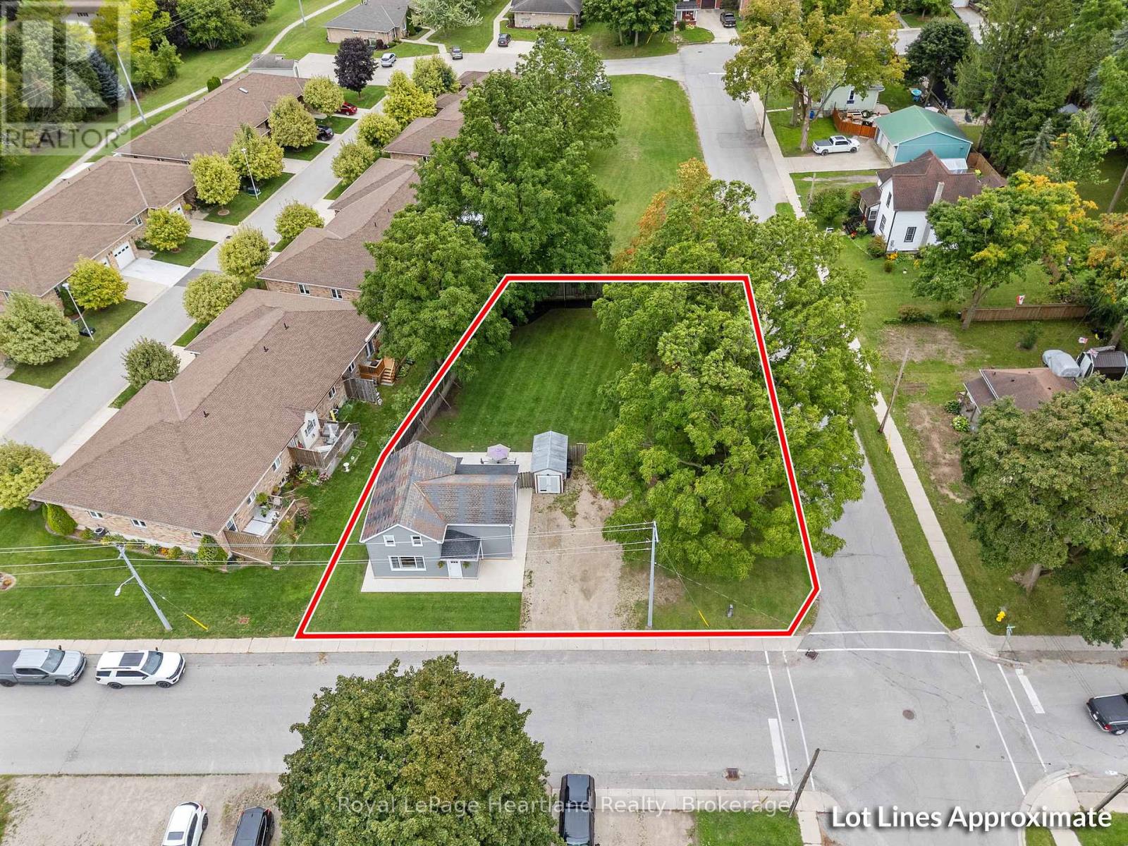 393 Shuter Street, North Huron, Ontario  N0G 2W0 - Photo 43 - X12387922
